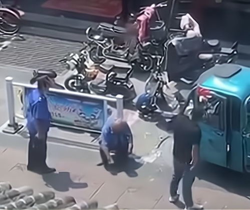 废品站可以拆车吗?，砸报废车