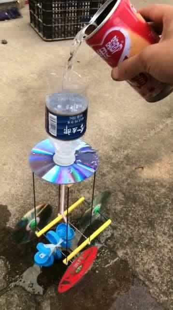废品自制车辆图片，废旧材料制作车辆