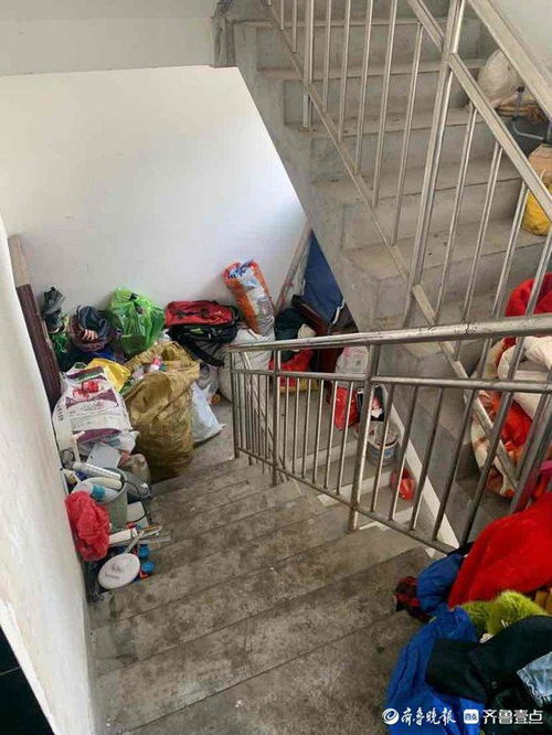 居民楼收废品，小区废品回收站